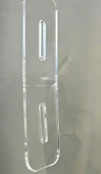 Padel Court Acrylic Glass Connector System Padel Court Acrylic Glass Connector System